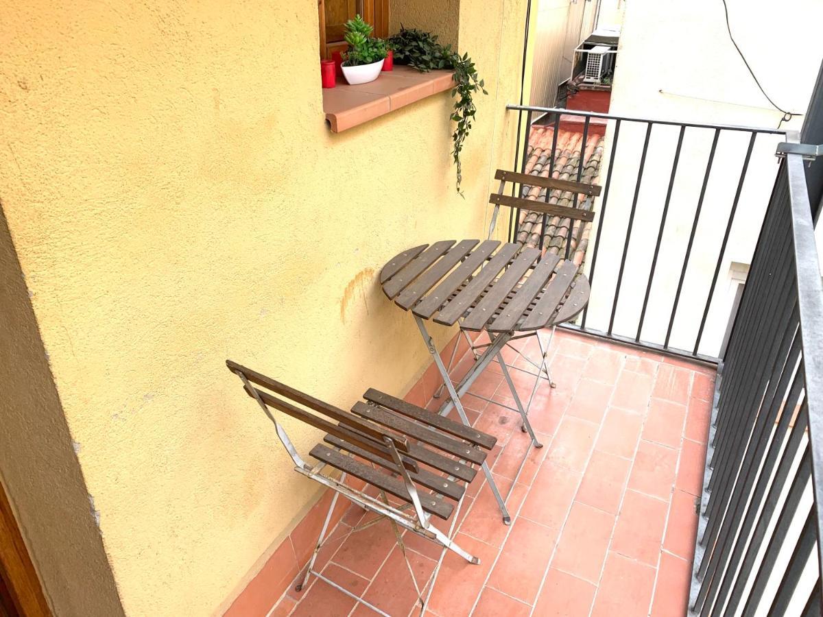 Apartment Next To Ramblas Barcelona Eksteriør bilde